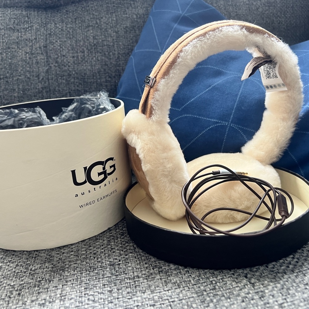 UGG Wired Earmuffs